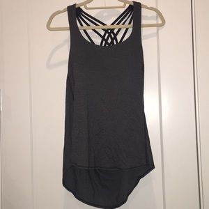 Lululemon Free to Be Serene tank - Size 8